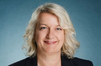 Susanne Wieruszewski ist Sales Director DACH von Logex